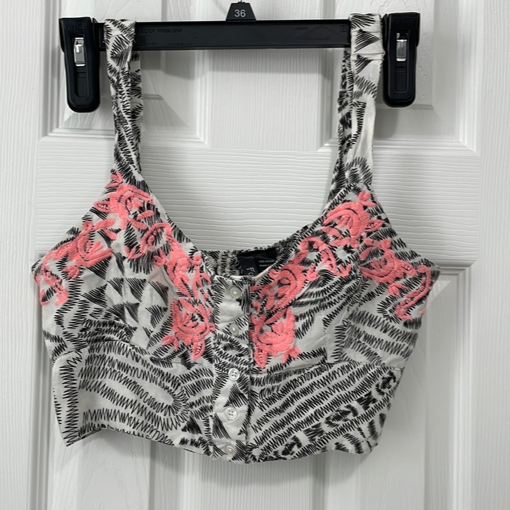 Nwot crop top